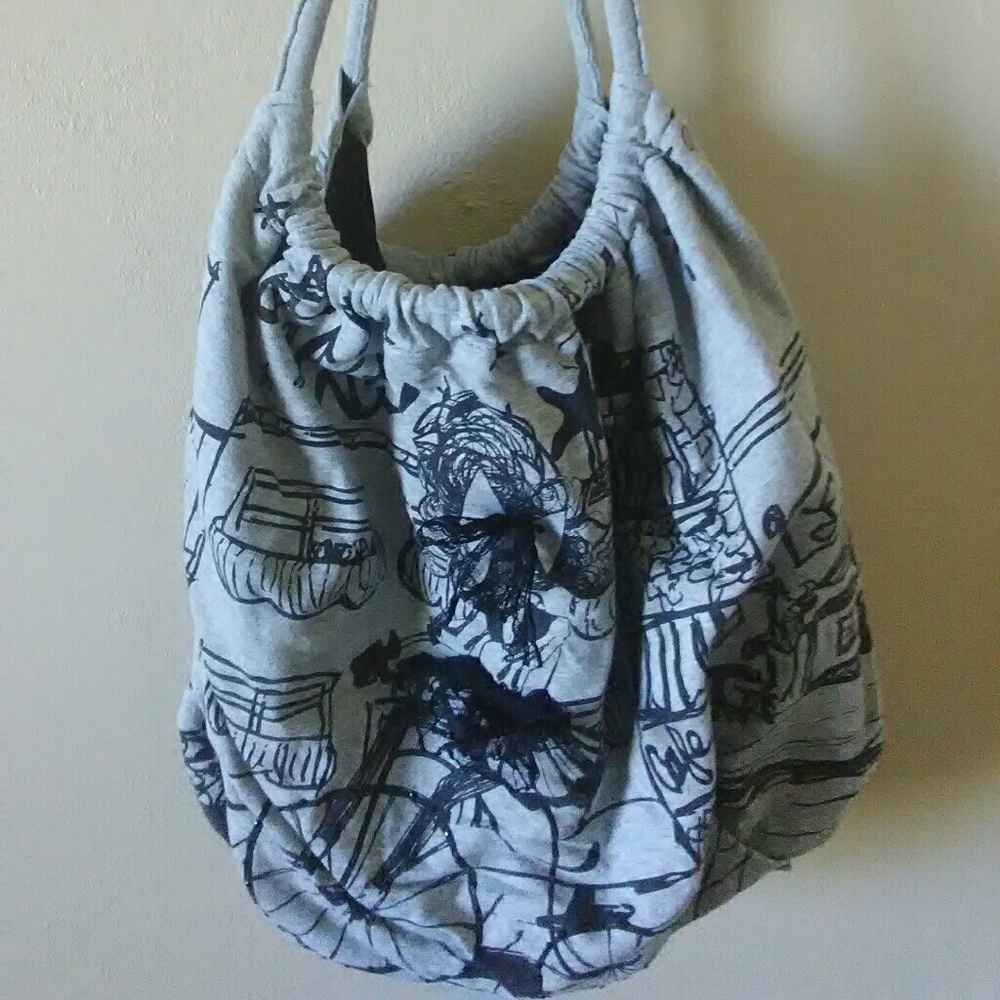 Forever 21 twist handbag